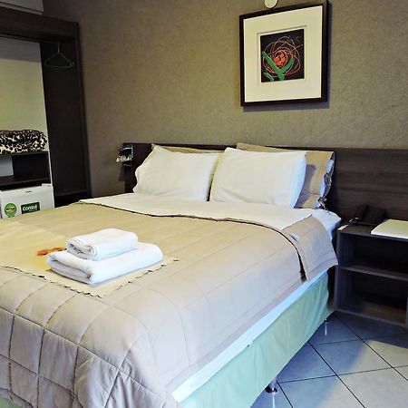 Hotel Piro'Y Presidente Franco ภายนอก รูปภาพ